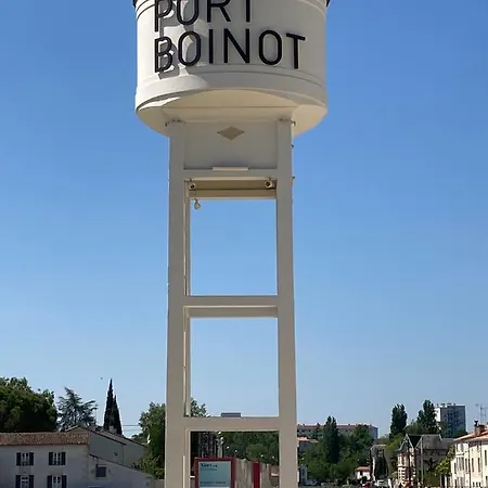 D'hotes - La Maison 19 ניורט